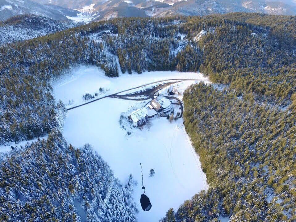 Hotel Schoene Aussicht Хорнберг Екстериор снимка